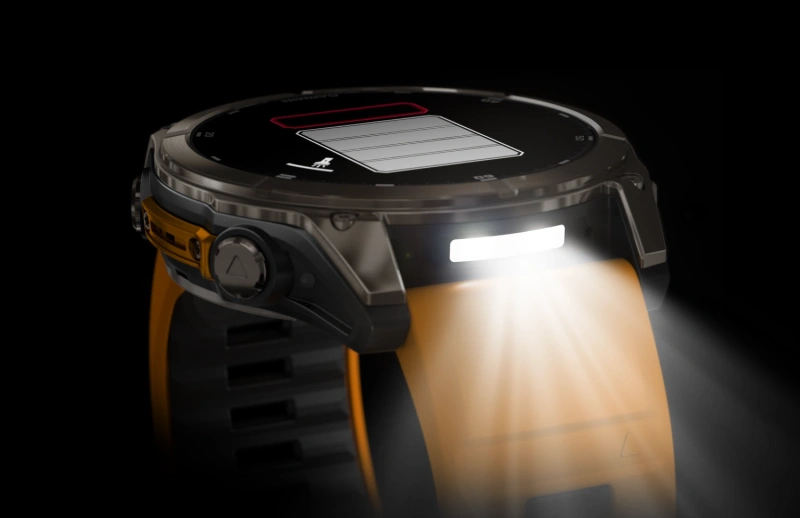 Garmin Fenix 8 - 51 мм AMOLED | SAPPHIRE | Titanium with Spark orange/graphite silicone band