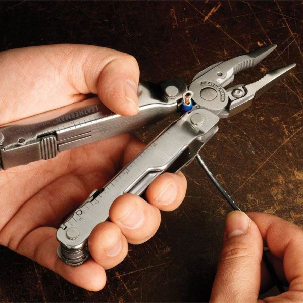 Мультитул LEATHERMAN Super Tool 300 (831151) чёрный 831151 от прозводителя Leatherman