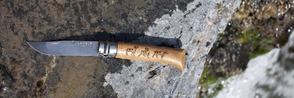 Нож Opinel №8 Animalia, нержавеющая сталь, рукоять дуб, гравировка собака, 001622 001622 от прозводителя Opinel
